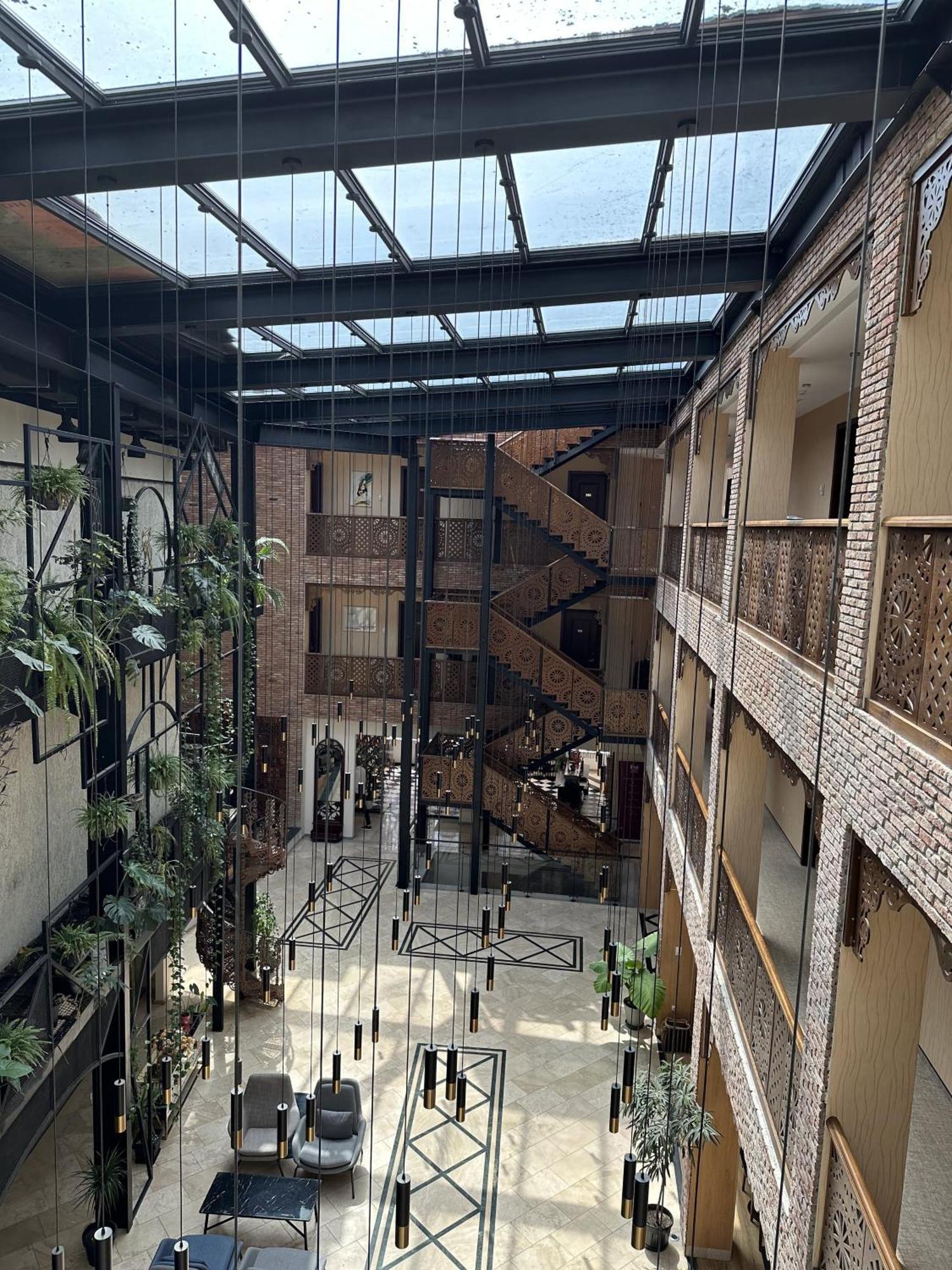 Mukhrantubani Boutique 4*